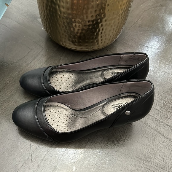 LifeStride Dreams Women's Dress Wedges (WIDE) - Picture 8 of 13